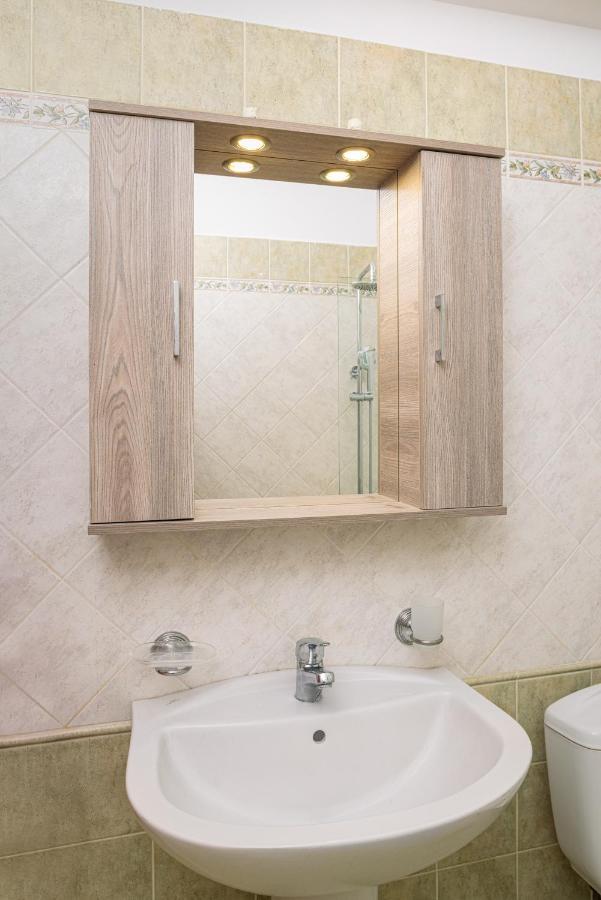 Niovi Luxury Apartment Samos Town Esterno foto
