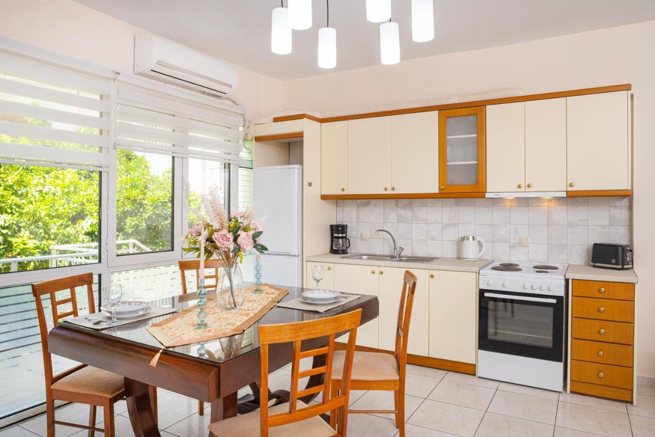 Niovi Luxury Apartment Samos Town Esterno foto